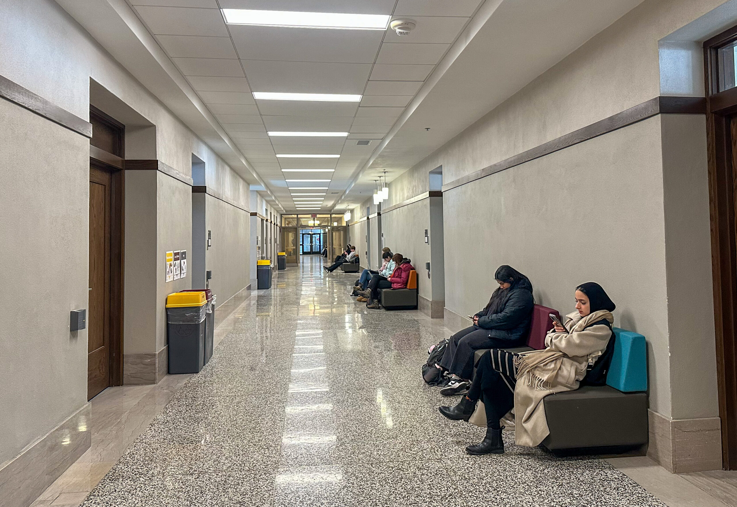 Students Study Farsi to Connect to their Parents