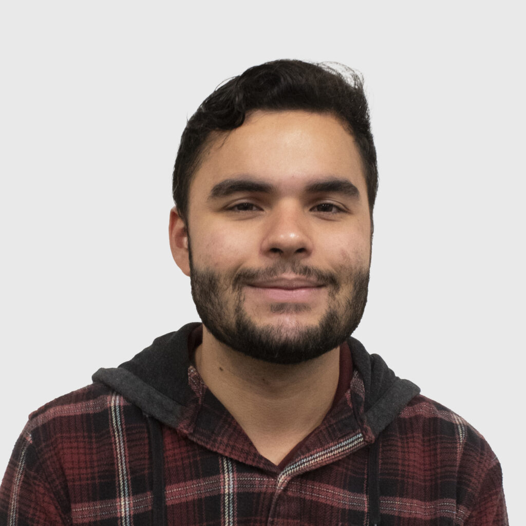 Headshot of Gabriel Castilho