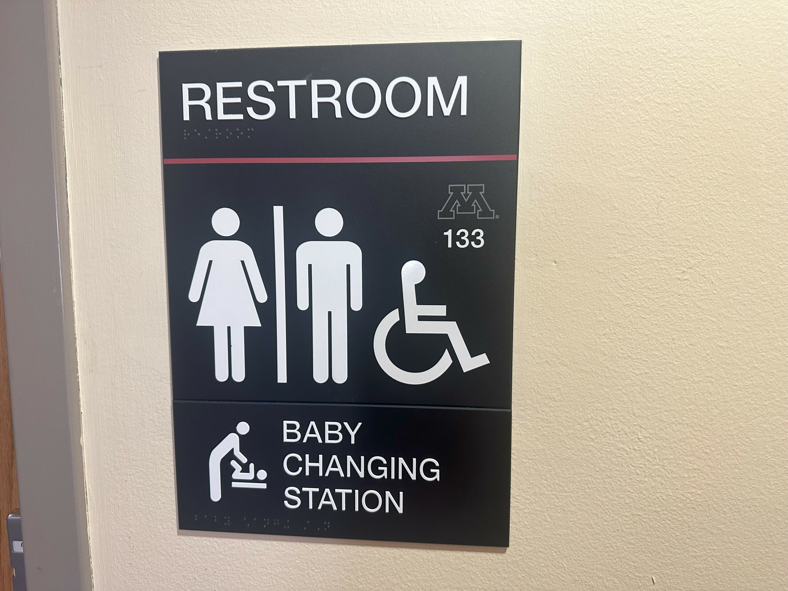 UMN gender-neutral bathrooms offer relief, but not perfection